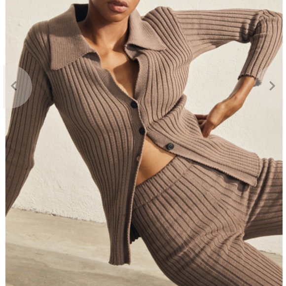 SET Alohas Icon knit cardigan and pant set - Picture 8 of 12